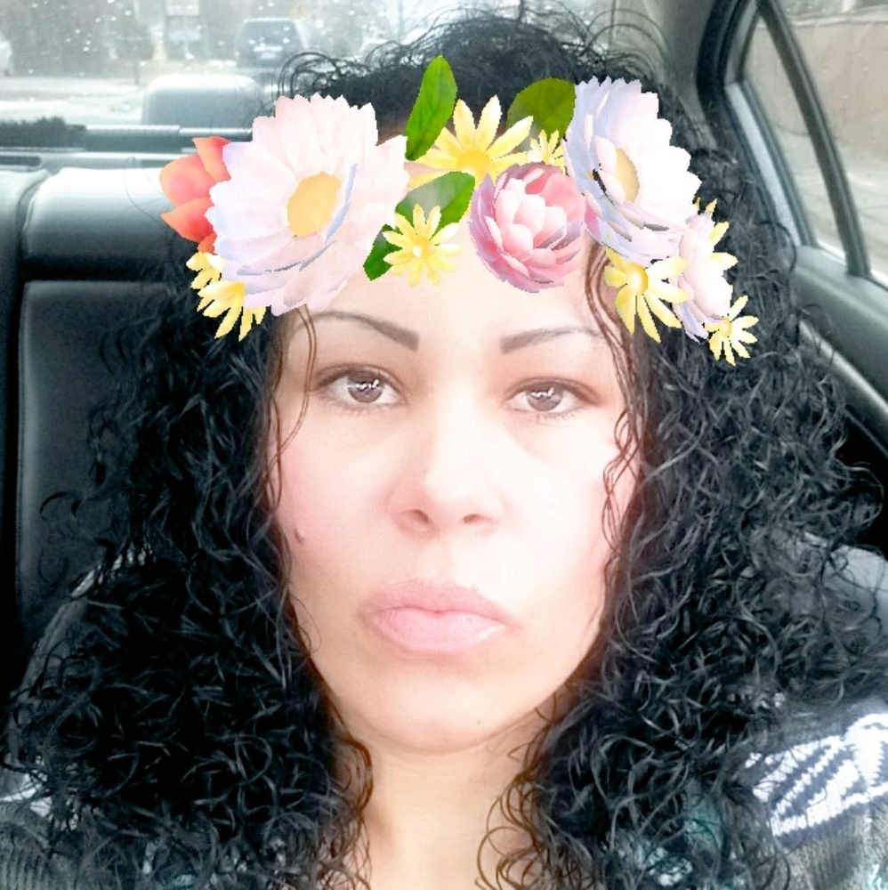 Meet your Posher, Leslir